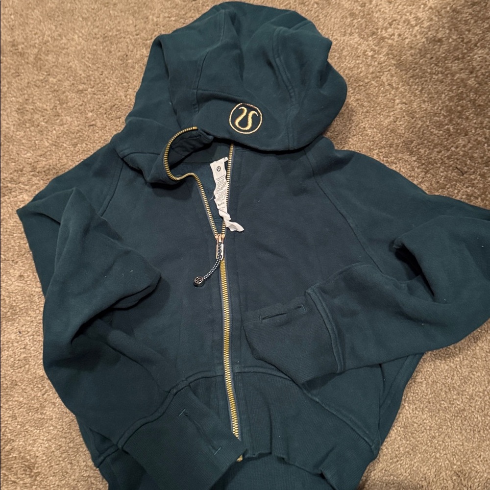 Teal cropped scuba Hoodie with Logo lululemon size 4